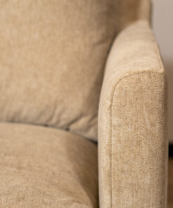 Handel in geluk - Meubilair voor horeca- en projectinrichting