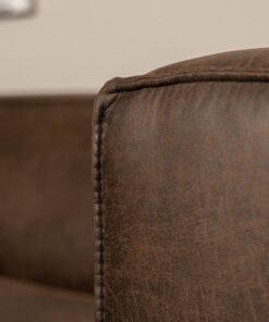 Handel in geluk - Meubilair voor horeca- en projectinrichting