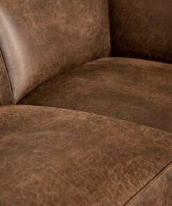 Handel in geluk - Meubilair voor horeca- en projectinrichting