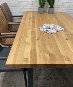 eettafel-husky-eikenhoud-140x80-u-recht-2-1.jpg