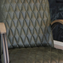 industriele-fauteuil-ivy-ecoleer-olijfgroen5.jpg