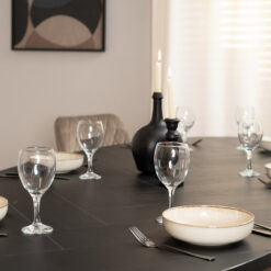 bronx71-eettafel-visgraat-zwart-ovaal-ilva-pvc-2407
