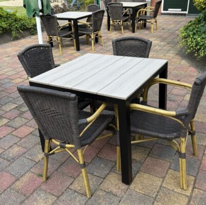 Handel in geluk - Meubilair voor horeca- en projectinrichting